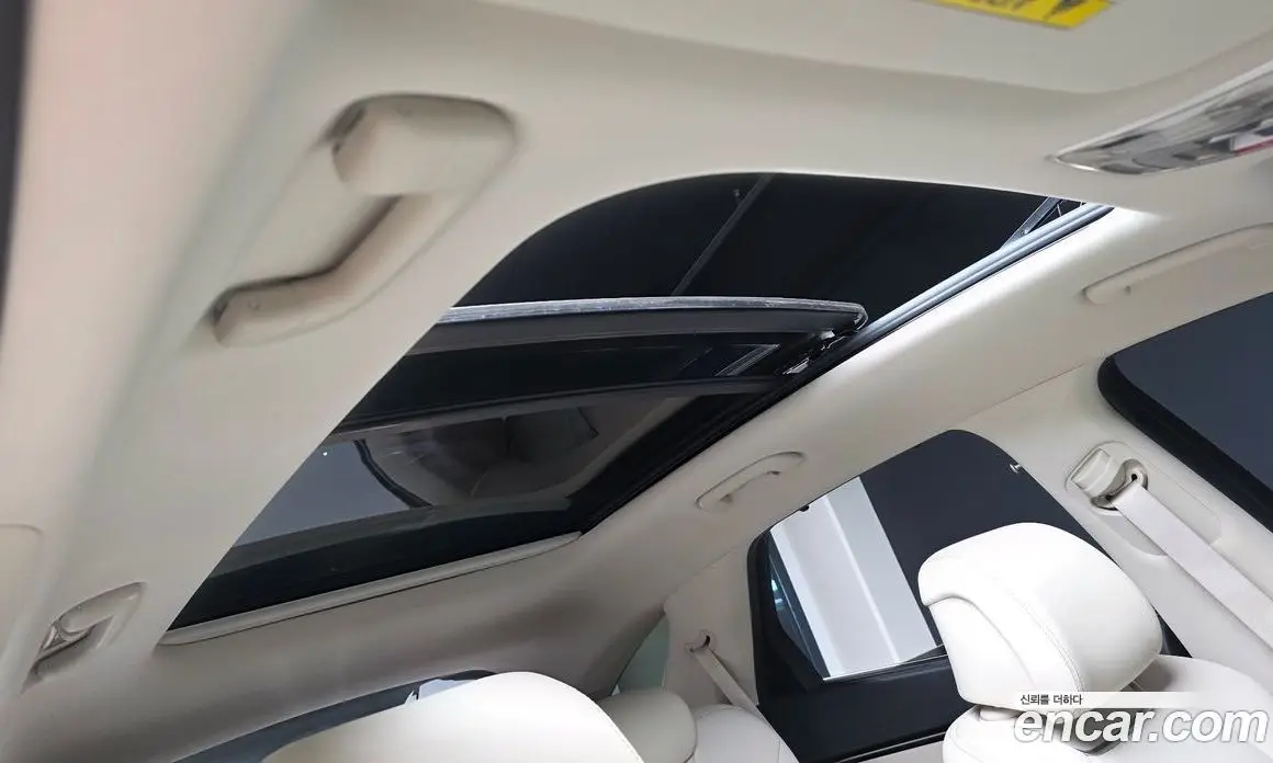 Genesis GV70 2023 2.5 автомат (гидро), фото 23