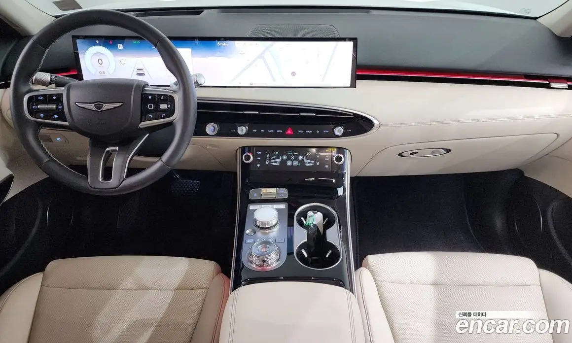 Genesis GV70 2024 2.5 автомат (гидро), фото 10