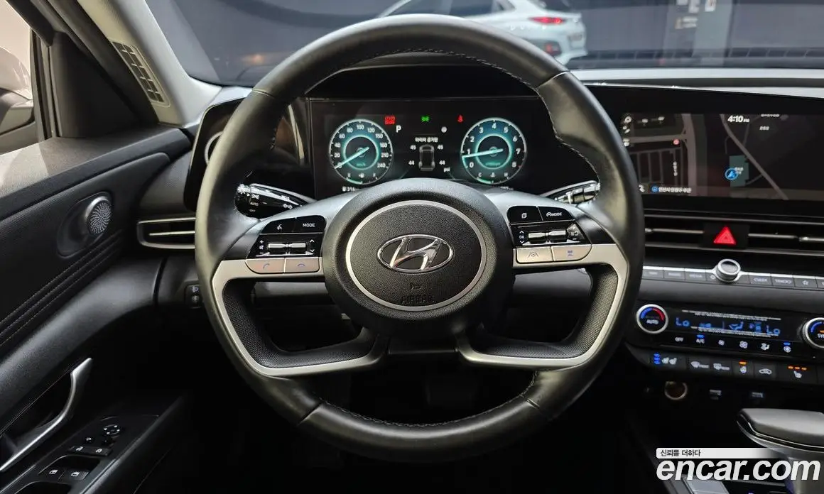 Hyundai Avante 2020 1.6 автомат (гидро), фото 20