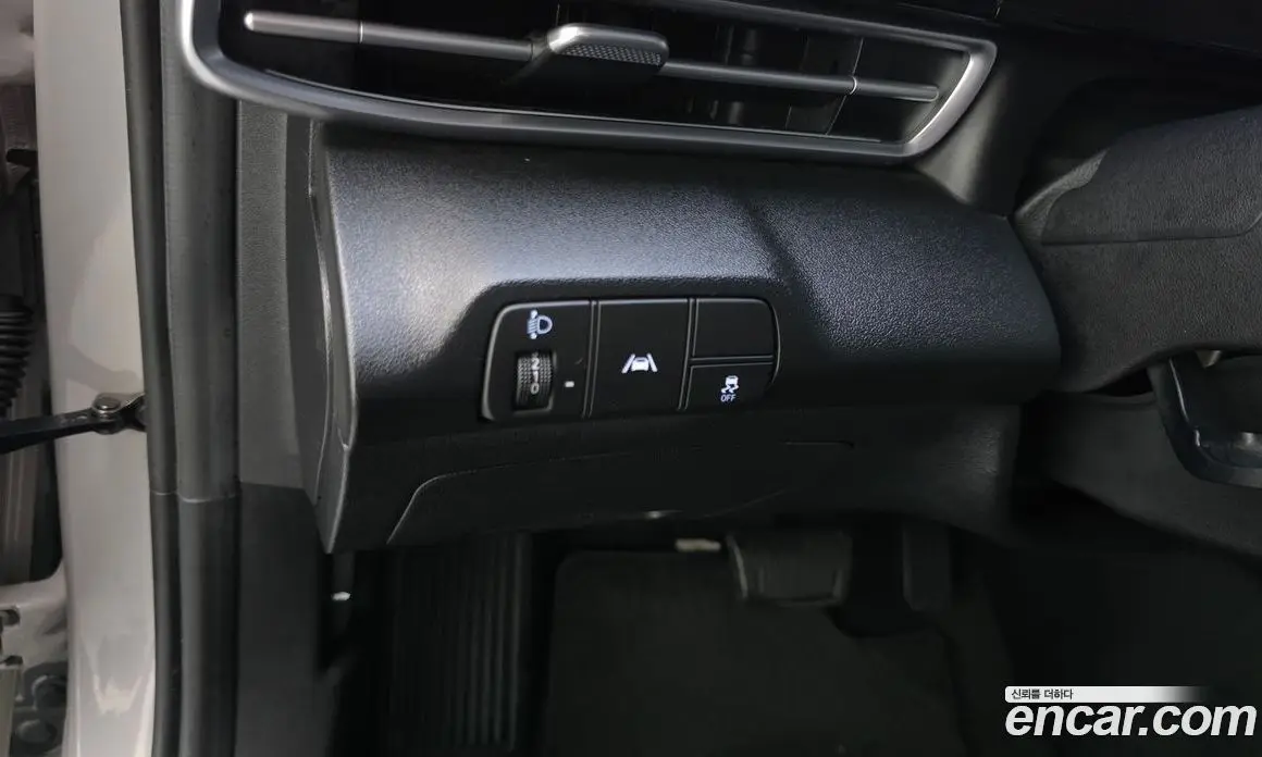 Hyundai Avante 2020 1.6 автомат (гидро), фото 28