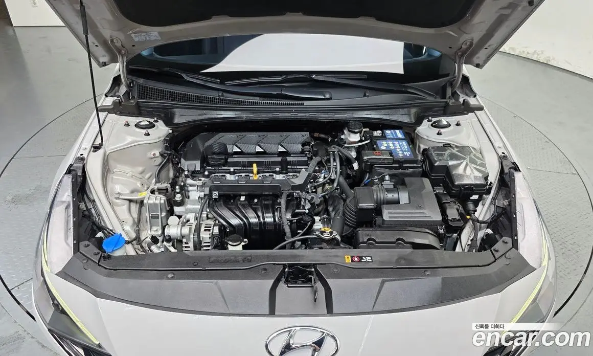 Hyundai Avante 2020 1.6 автомат (гидро), фото 6