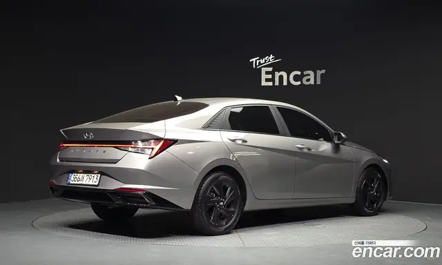 Hyundai Avante 2020 1.6 автомат (гидро), миниатюра 2