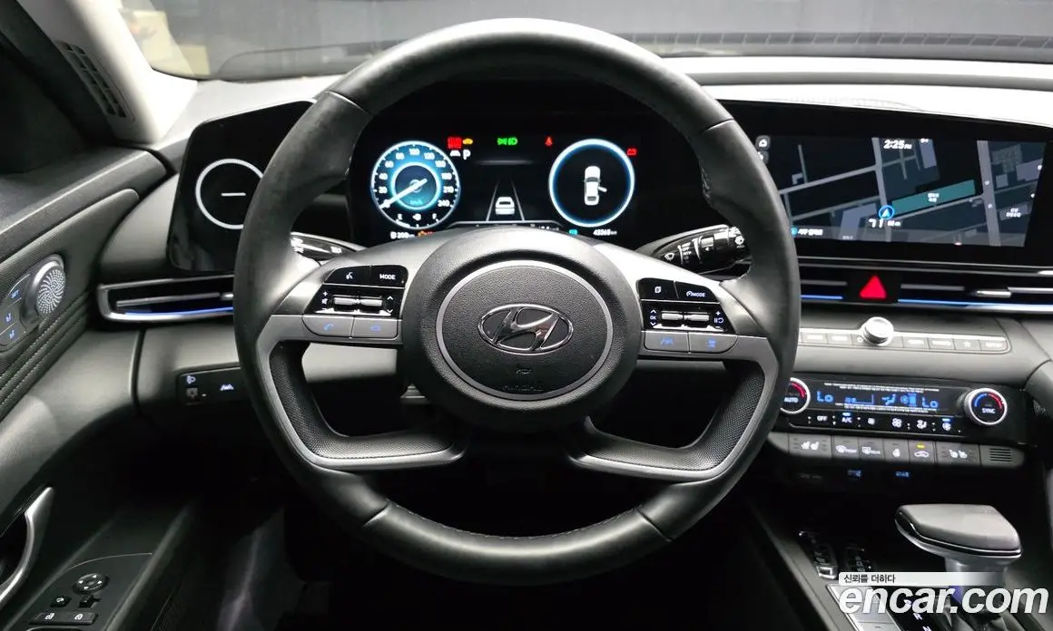 Hyundai Avante 2020 1.6 автомат (гидро), фото 13