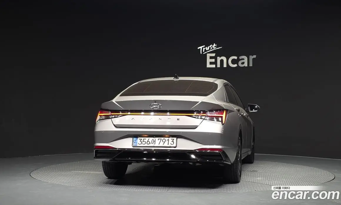 Hyundai Avante 2020 1.6 автомат (гидро), фото 4