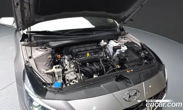 Hyundai Avante 2020 1.6 автомат (гидро), миниатюра 6