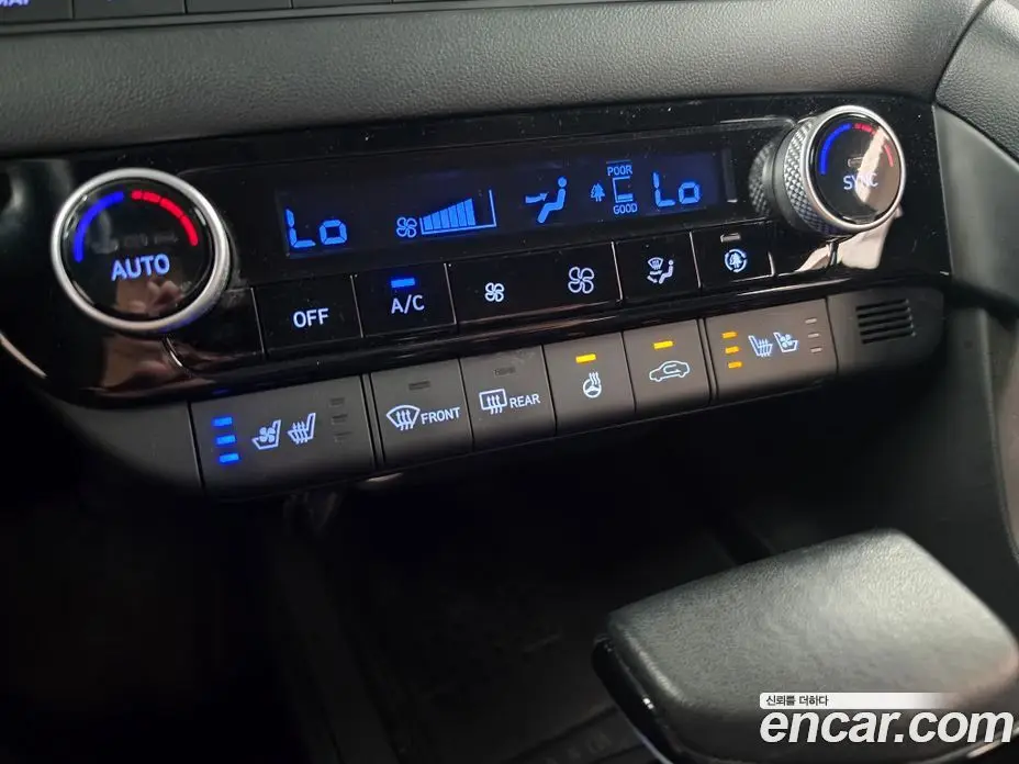 Hyundai Avante 2022 1.6 автомат (гидро), фото 14