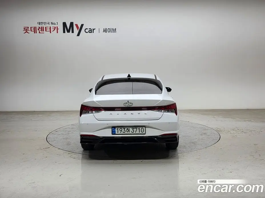 Hyundai Avante 2022 1.6 автомат (гидро), фото 4
