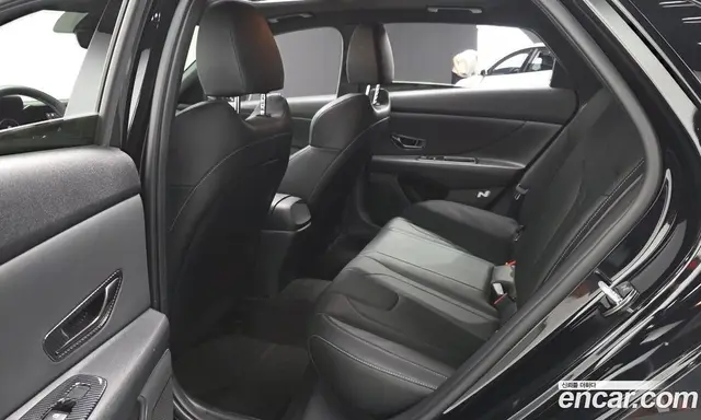 Hyundai Avante 2022 2.0 автомат (гидро), миниатюра 11