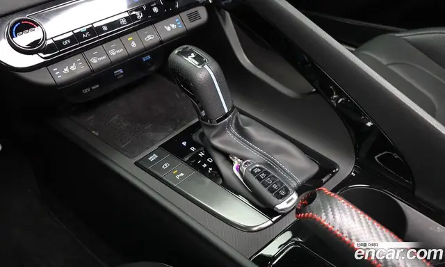 Hyundai Avante 2022 2.0 автомат (гидро), миниатюра 9