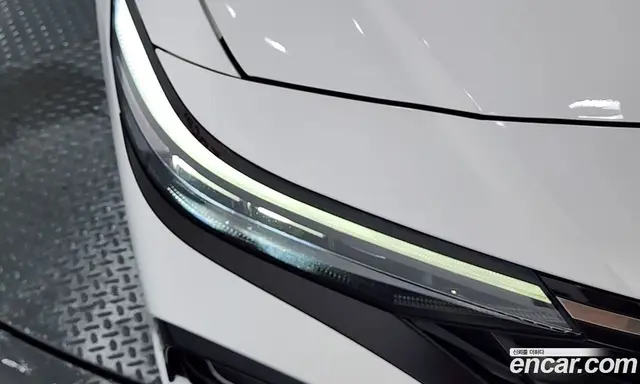 Hyundai Avante 2023 1.6 автомат (гидро), миниатюра 8