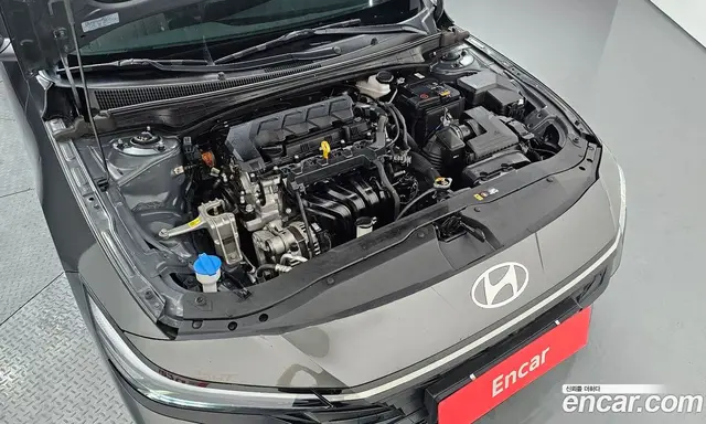 Hyundai Avante 2023 1.6 автомат (гидро), миниатюра 5