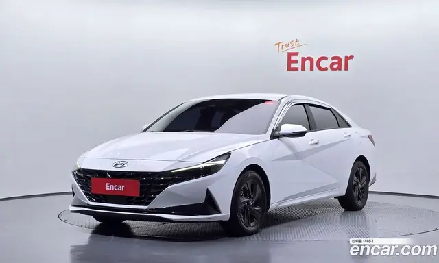 Hyundai Avante 2023 1.6 автомат (гидро), миниатюра 1
