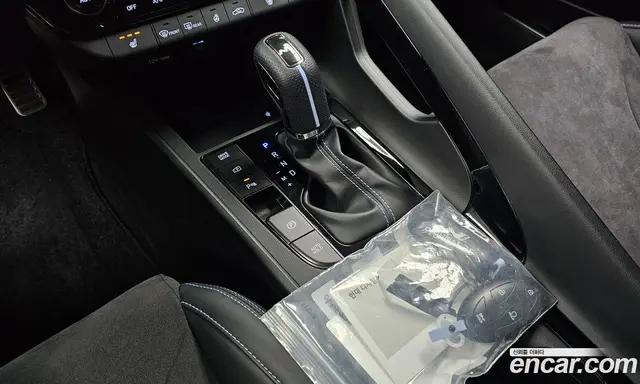 Hyundai Avante 2025 2.0 автомат (гидро), миниатюра 11