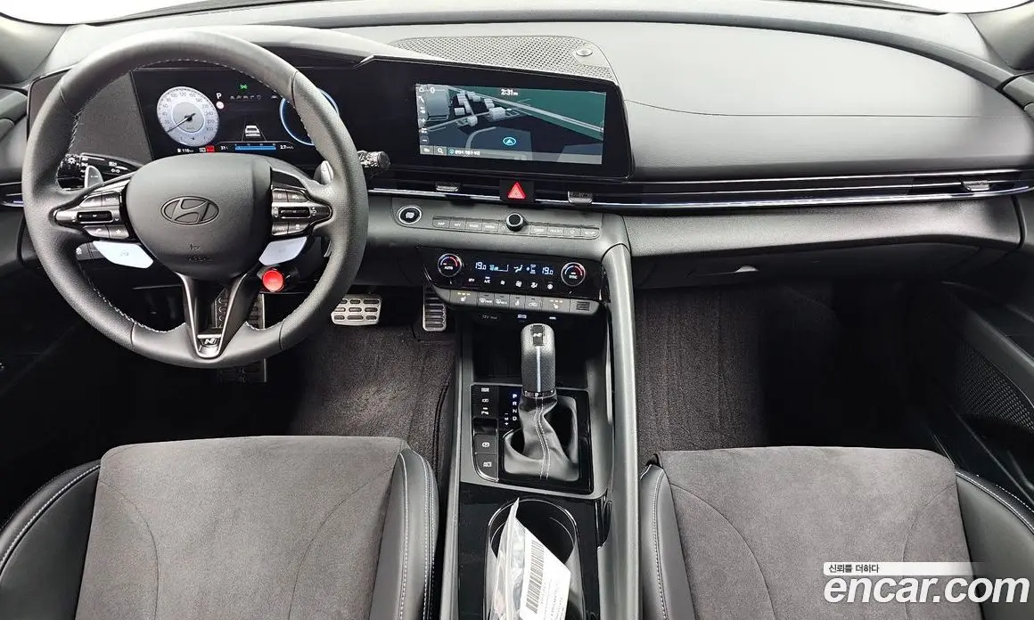 Hyundai Avante 2025 2.0 автомат (гидро), фото 9