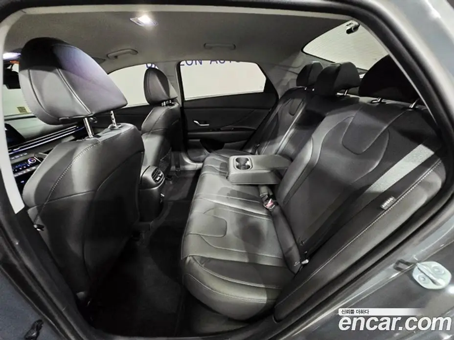 Hyundai Avante 2025 1.6 автомат (гидро), фото 11