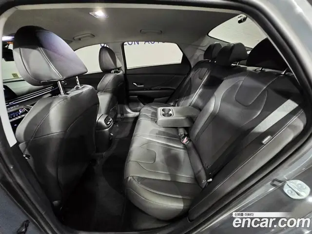 Hyundai Avante 2025 1.6 автомат (гидро), миниатюра 11