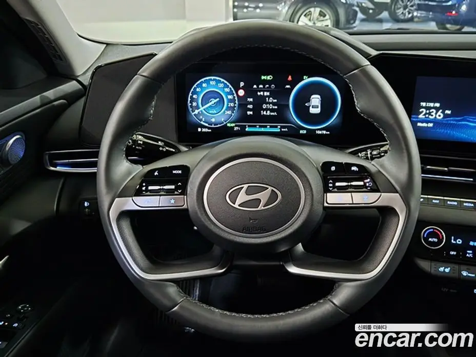 Hyundai Avante 2025 1.6 автомат (гидро), фото 13