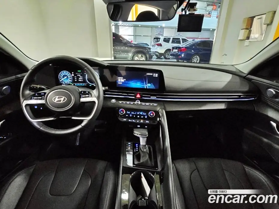 Hyundai Avante 2025 1.6 автомат (гидро), фото 7