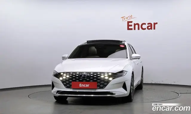 Hyundai Grandeur 2022 2.5 автомат (гидро), миниатюра 3
