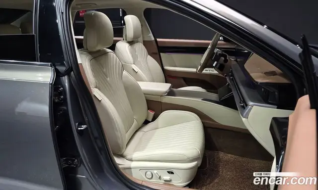 Hyundai Grandeur 2024 2.5 автомат (гидро), миниатюра 11