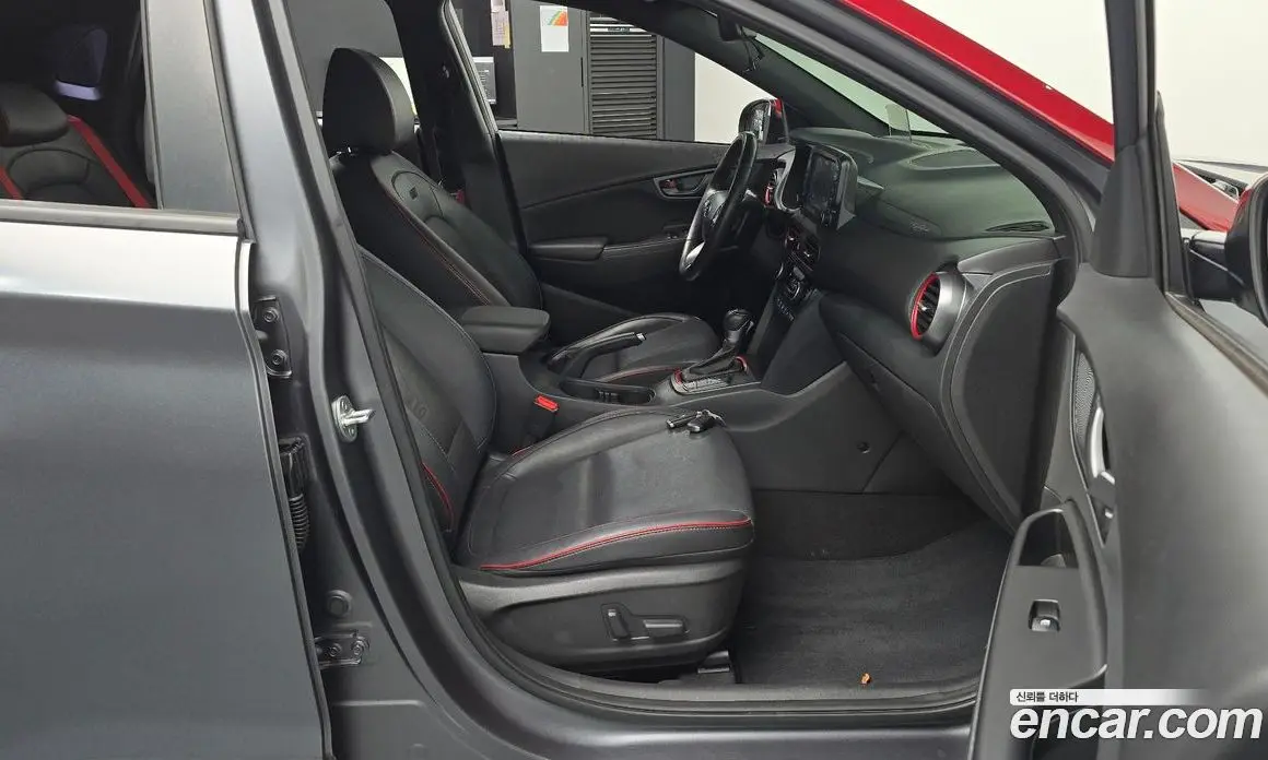 Hyundai Kona 2019 1.6 автомат (гидро), фото 15