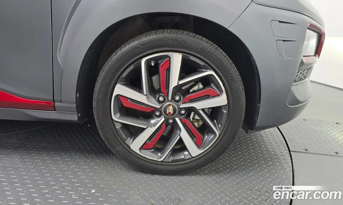 Hyundai Kona 2019 1.6 автомат (гидро), фото 27
