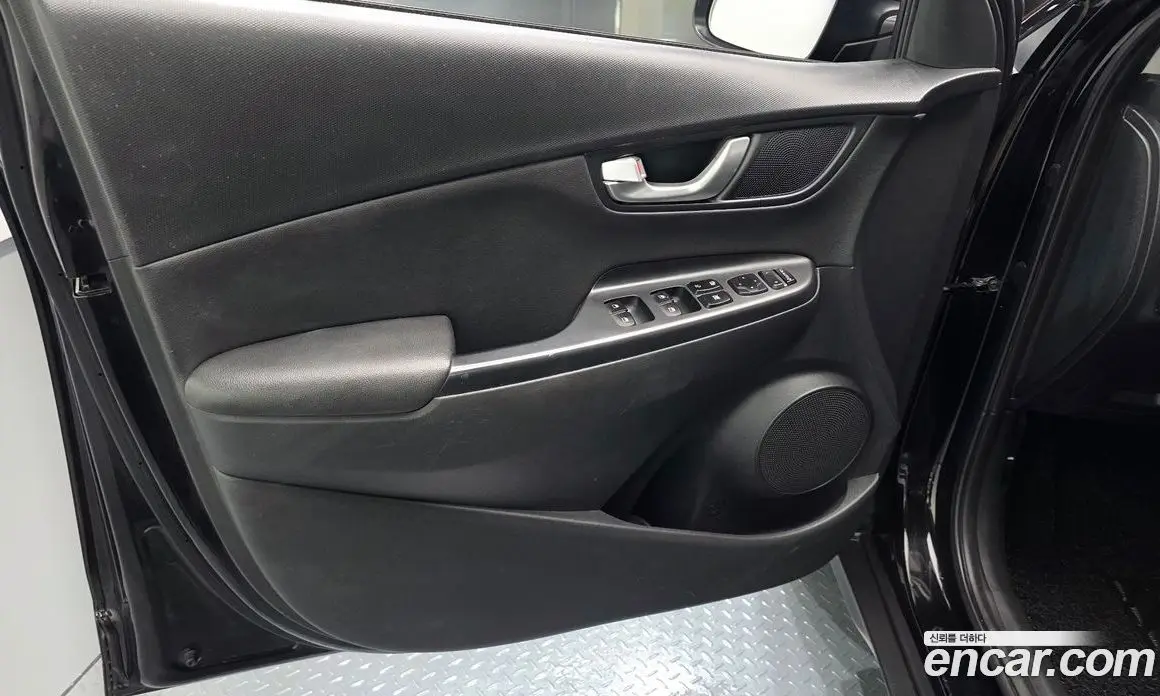 Hyundai Kona 2021 2.0 автомат (гидро), фото 14