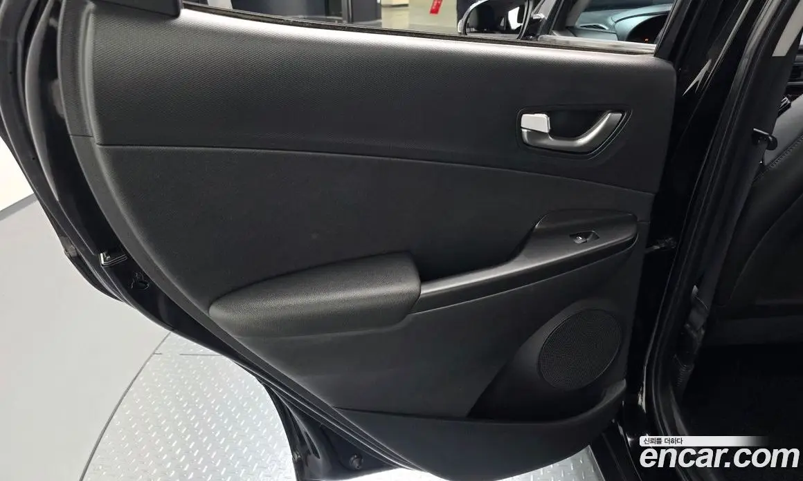 Hyundai Kona 2021 2.0 автомат (гидро), фото 15