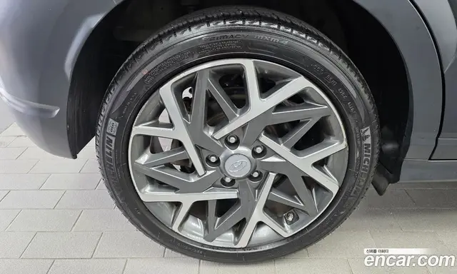 Hyundai Kona 2021 1.6 автомат (гидро), миниатюра 5