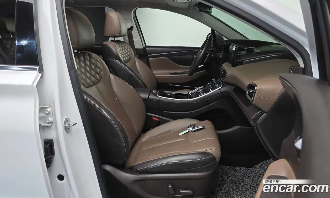 Hyundai Santa Fe 2021 2.2 автомат (гидро), фото 16
