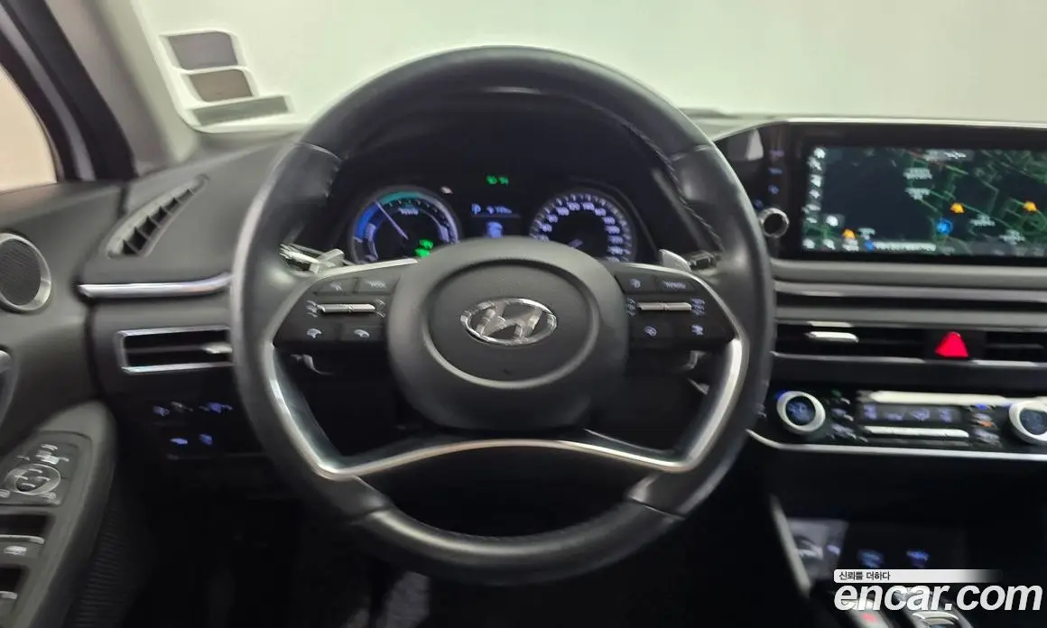 Hyundai Sonata 2020 2.0 автомат (гидро), фото 20
