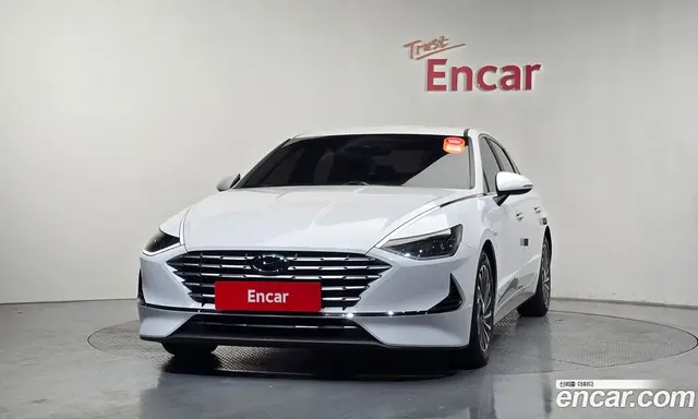 Hyundai Sonata 2020 2.0 автомат (гидро), миниатюра 3