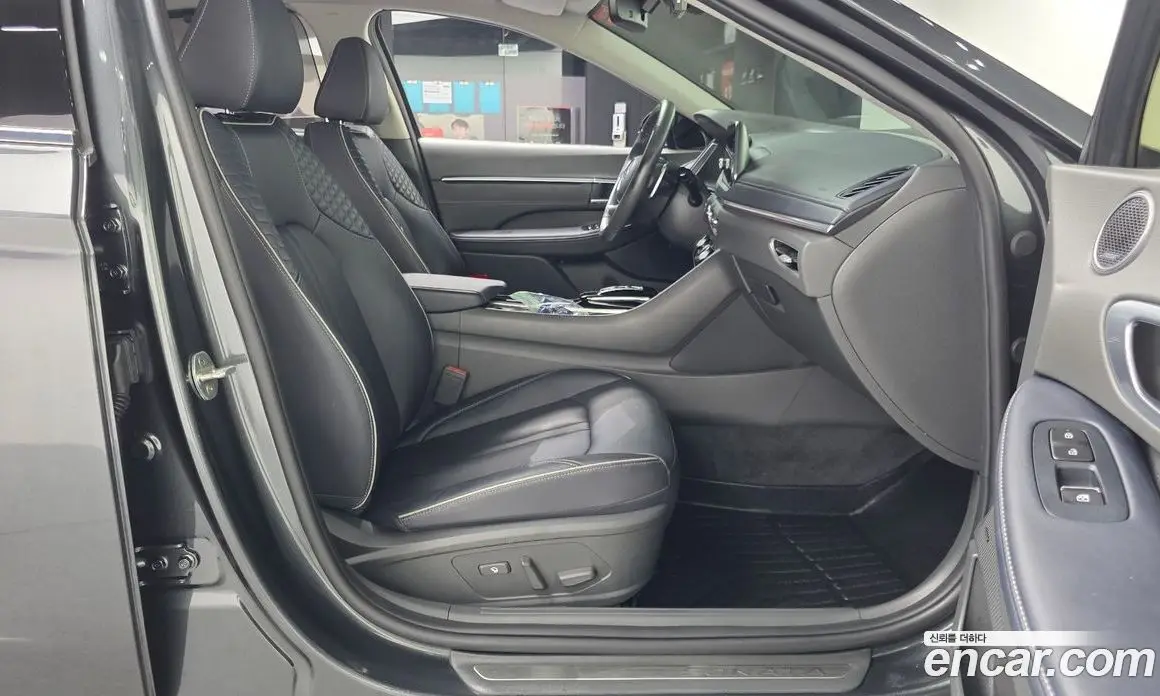 Hyundai Sonata 2020 1.6 автомат (гидро), фото 17