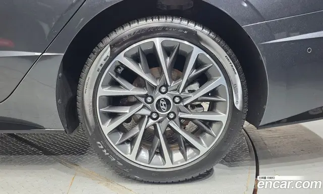 Hyundai Sonata 2020 1.6 автомат (гидро), миниатюра 7