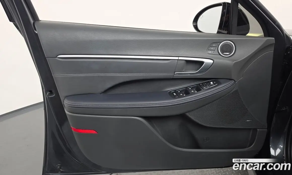 Hyundai Sonata 2022 2.0 автомат (гидро), фото 14