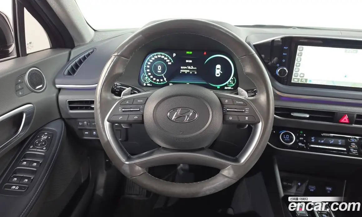 Hyundai Sonata 2022 2.0 автомат (гидро), фото 18