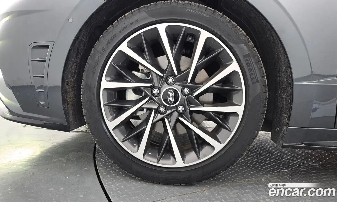 Hyundai Sonata 2022 2.0 автомат (гидро), фото 5