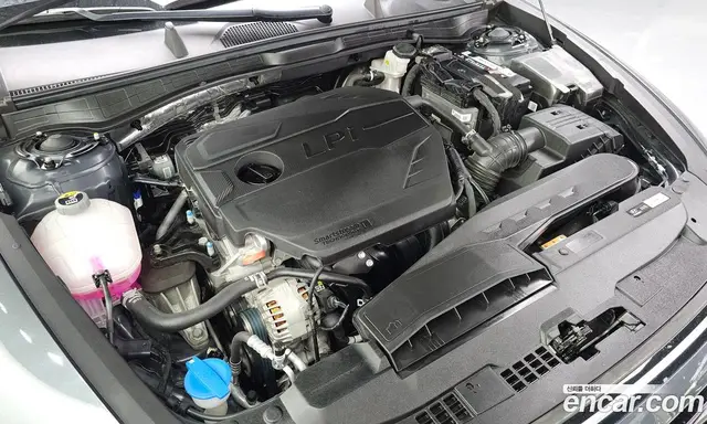 Hyundai Sonata 2023 2.0 автомат (гидро), миниатюра 6