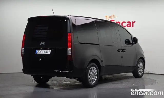 Hyundai Staria 2025 1.6 автомат (гидро), миниатюра 2