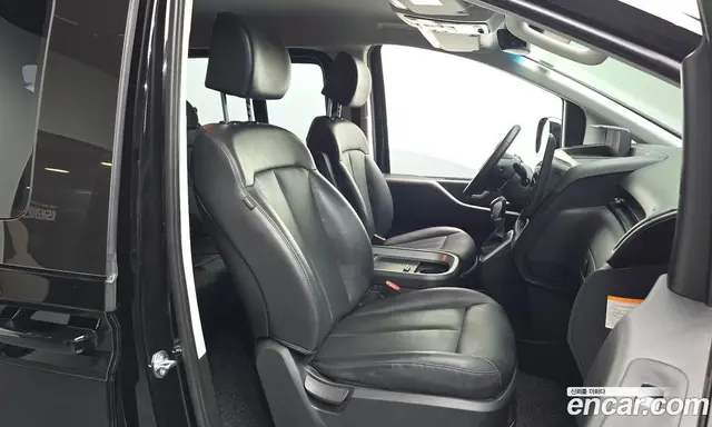 Hyundai Staria 2025 1.6 автомат (гидро), миниатюра 12