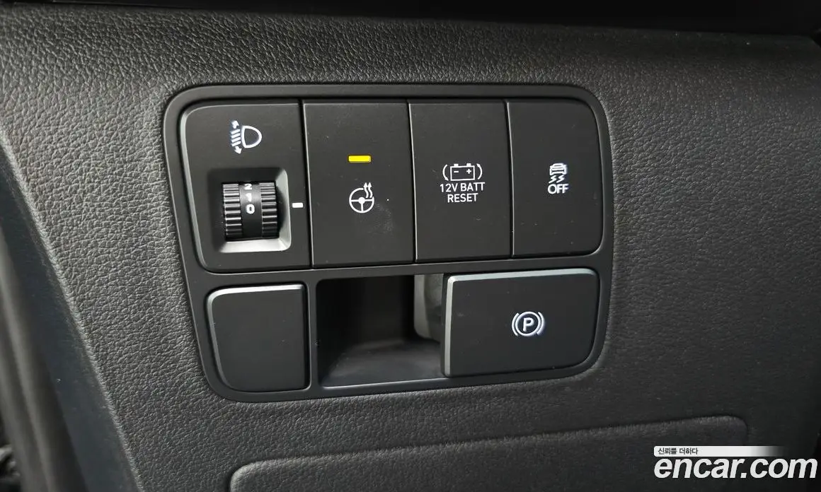 Hyundai Staria 2025 1.6 автомат (гидро), фото 15