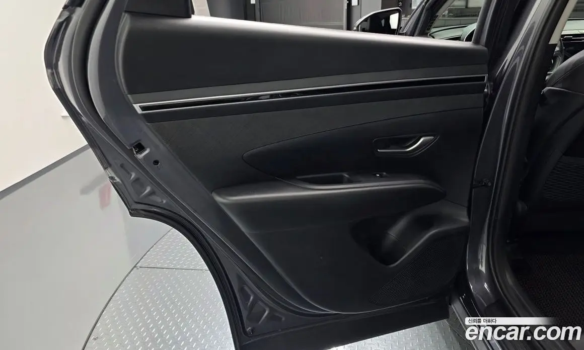 Hyundai Tucson 2021 1.6 автомат (гидро), фото 14