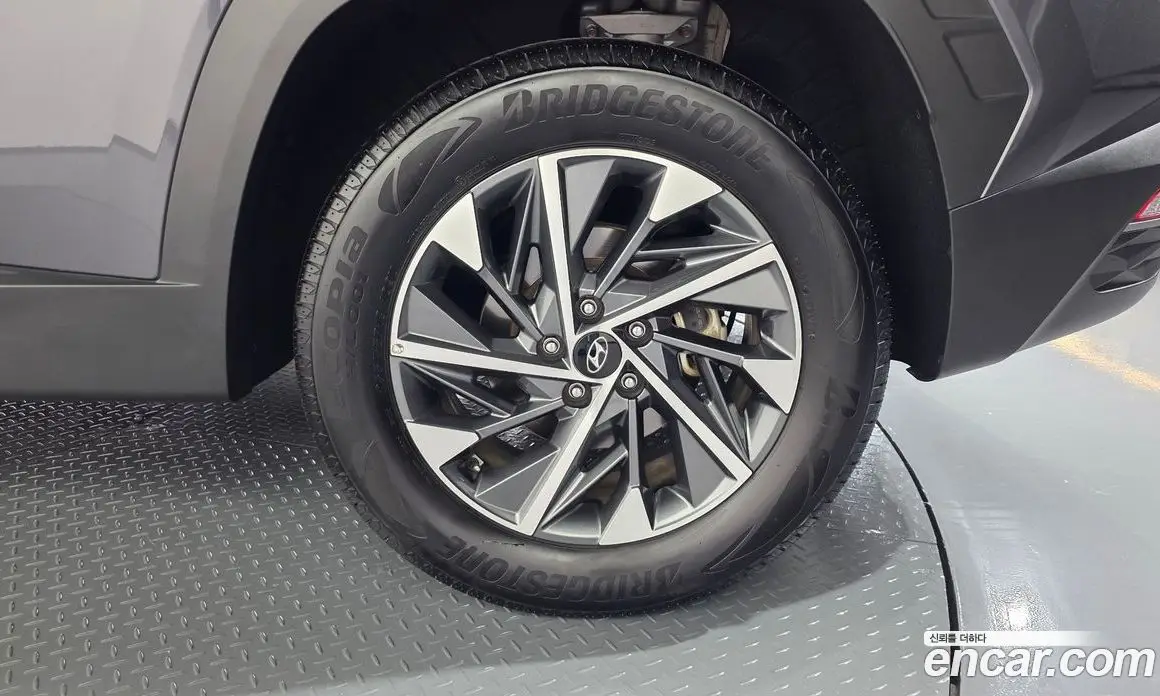 Hyundai Tucson 2021 1.6 автомат (гидро), фото 6