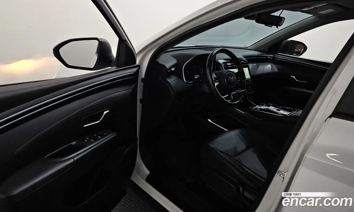 Hyundai Tucson 2022 1.6 автомат (гидро), фото 13