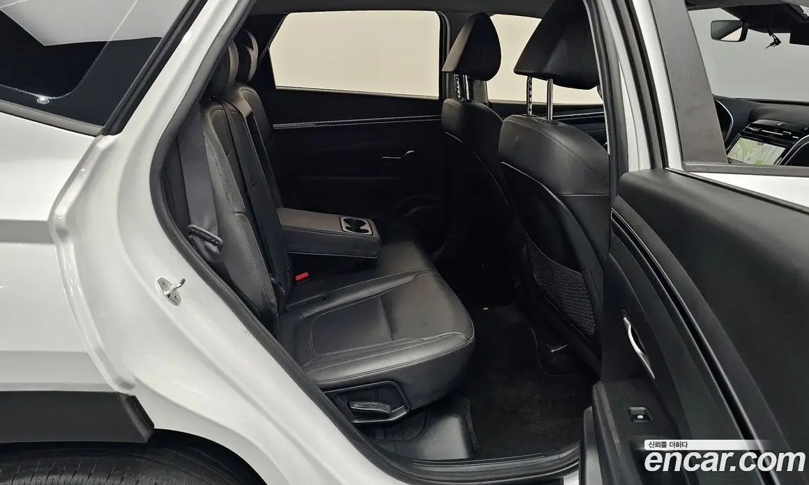 Hyundai Tucson 2022 1.6 автомат (гидро), фото 17