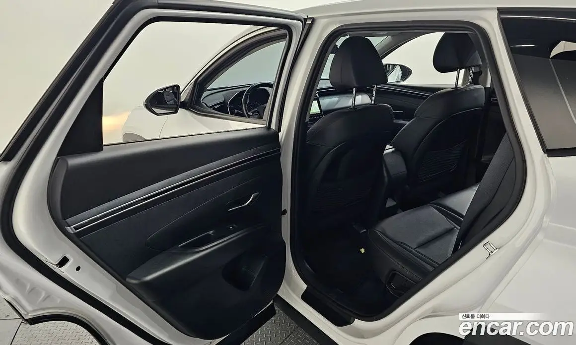 Hyundai Tucson 2022 1.6 автомат (гидро), фото 24