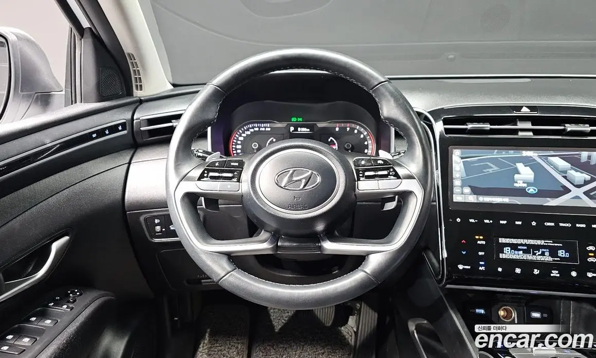 Hyundai Tucson 2023 1.6 автомат (гидро), фото 13