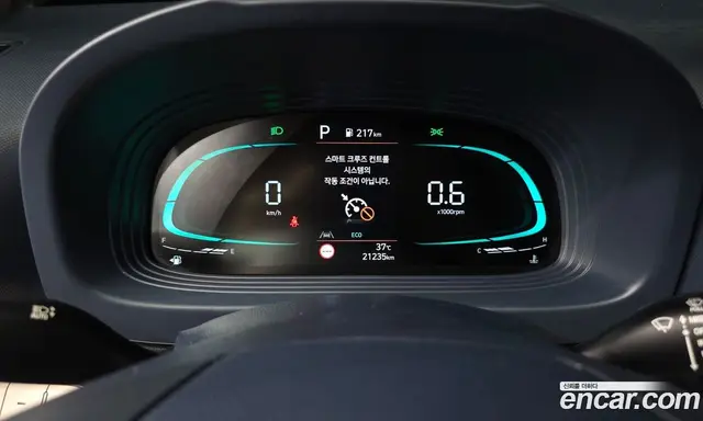 Hyundai Venue 2023 1.6 автомат (гидро), миниатюра 8