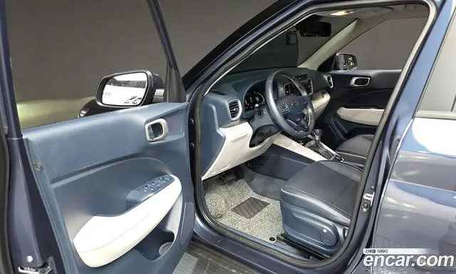 Hyundai Venue 2023 1.6 автомат (гидро), миниатюра 10
