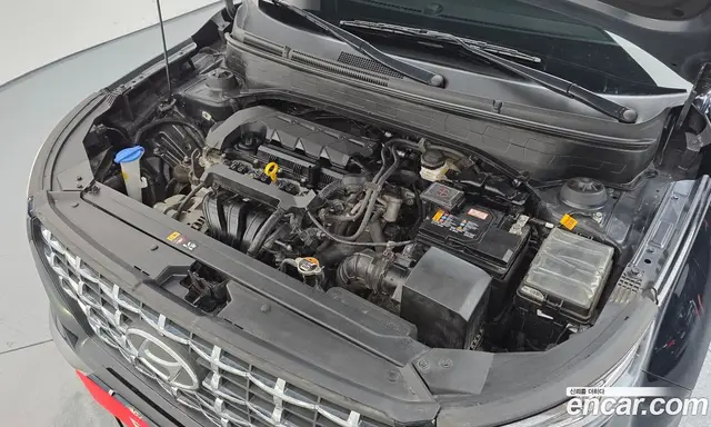 Hyundai Venue 2023 1.6 автомат (гидро), миниатюра 6